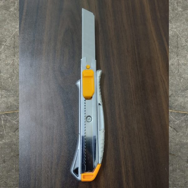 INGCO Snap-off Blade Knife HKNS11807