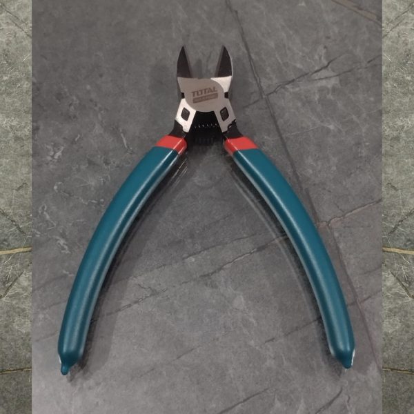 TOTAL THT230612 Plastic Cutting Plier 6"
